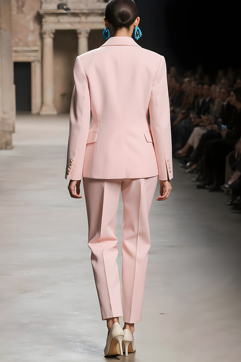 Pink Notched Lapel 2 piece Women Suits with Sleeve