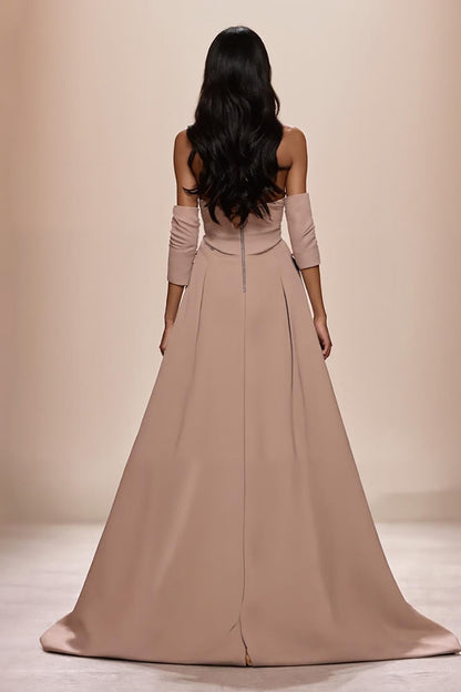 Champagne Sweetheart Appliques Evening Dress with Slit