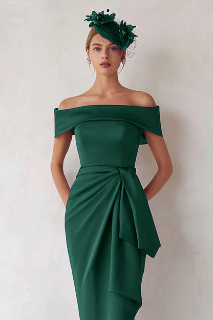 Off the Shoulder Dark Green Sheath Ruched Mother of the Bride Dress