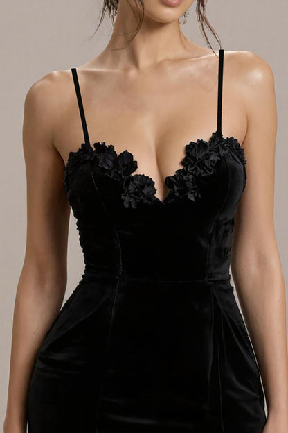 Black Velvet Bodycon Spaghetti Straps Short Cocktail Dress with Ruffles